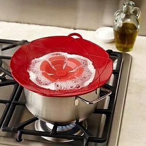 Kuhn Rikon Spill Stopper 11.5" Silicone Pot Lid Red